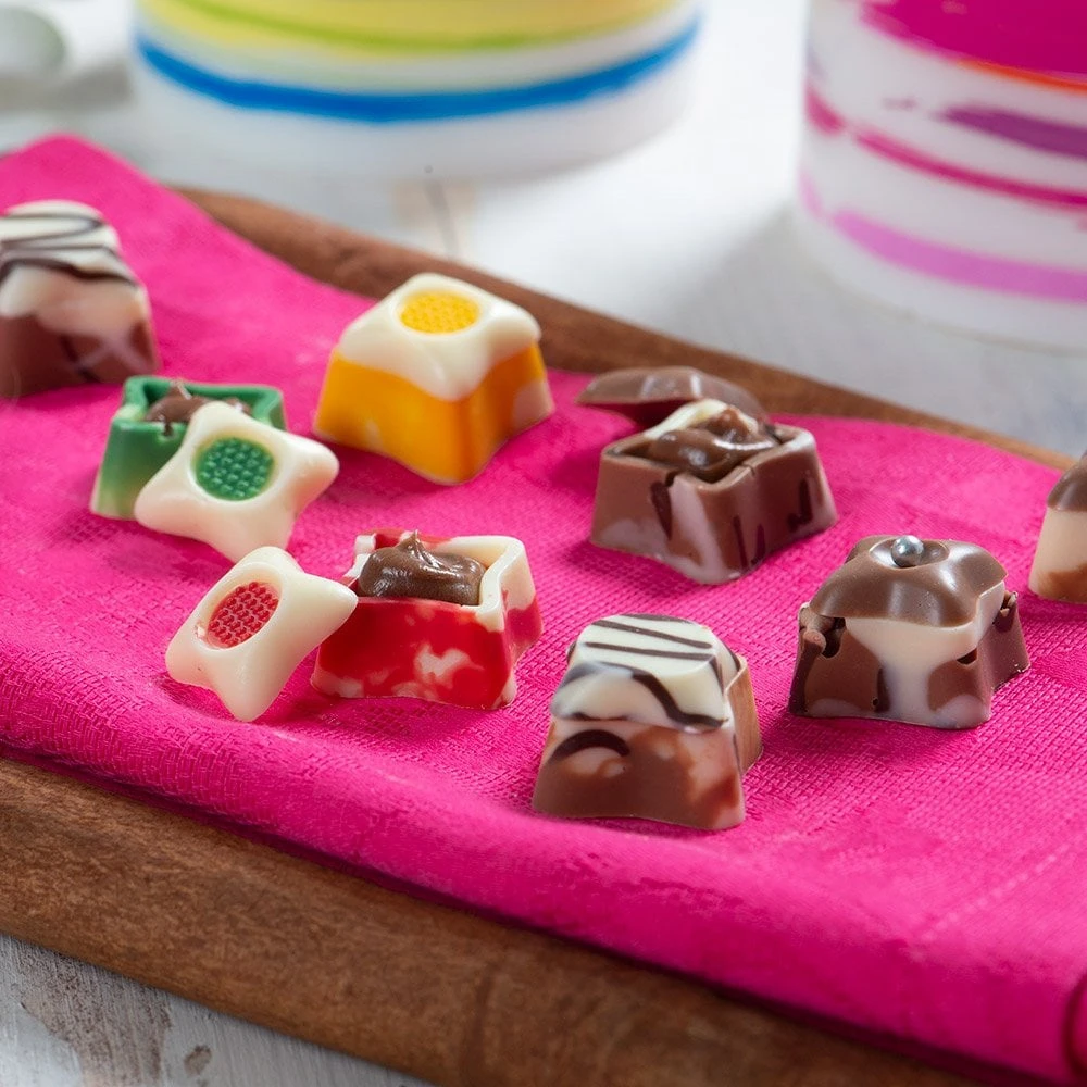 Decora Fantasy Chocolate Mould - 18 Cavities 2 Decora Fantasy Chocolate Mould - 18 Cavities - Image 2