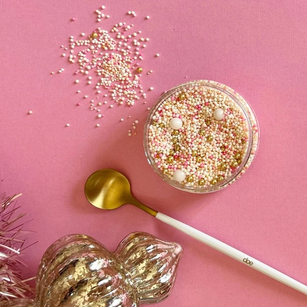 Doe Sprinkles Oh Come All Ye Faithful Sprinkles 100g 3 Doe Sprinkles Oh Come All Ye Faithful Sprinkles 100g - Image 3