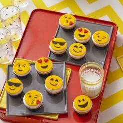 AmeriColor Gourmet Food Writer Edible Decorating Pens By - Full Set Of 10 -Silikomart Store gourmet food writer edible decorating pens by americolor full set of 10 p3430 16064 image