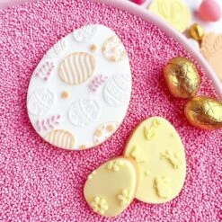 Oh My Cookie Easter Eggs Background Cookie Stamp
