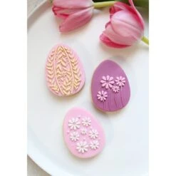 Oh My Cookie Trio Of Flowery Easter Eggs Cookie Stamp + Cookie Cutter