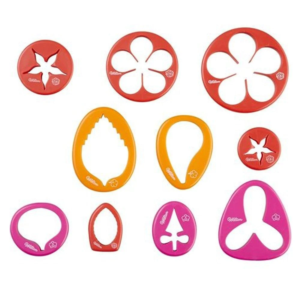 Wilton Gumpaste Flower Cut-Outs Set 2 Wilton Gumpaste Flower Cut-Outs Set - Image 2